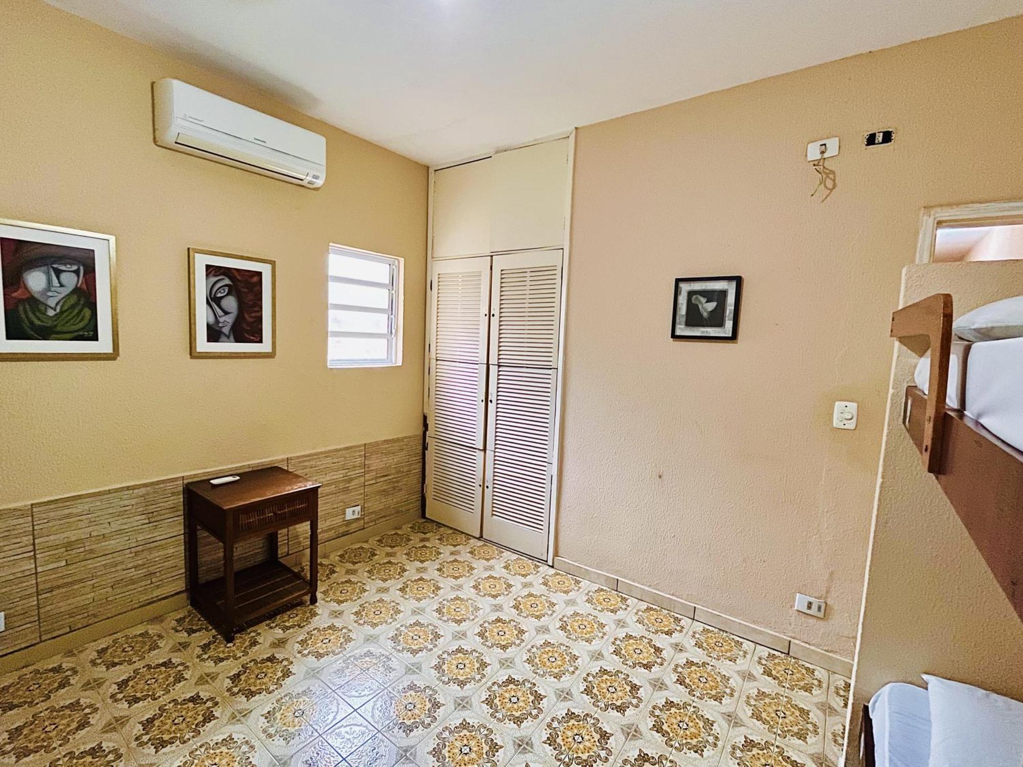 Guaruja Hostel Екстер'єр фото